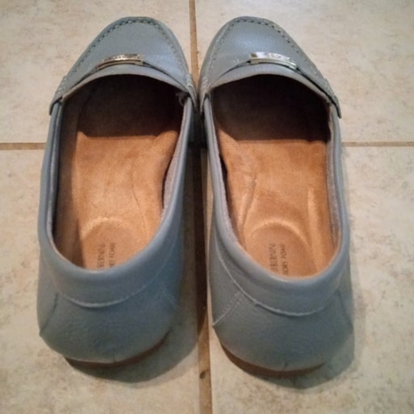 Shoes - Picture 11 of 14